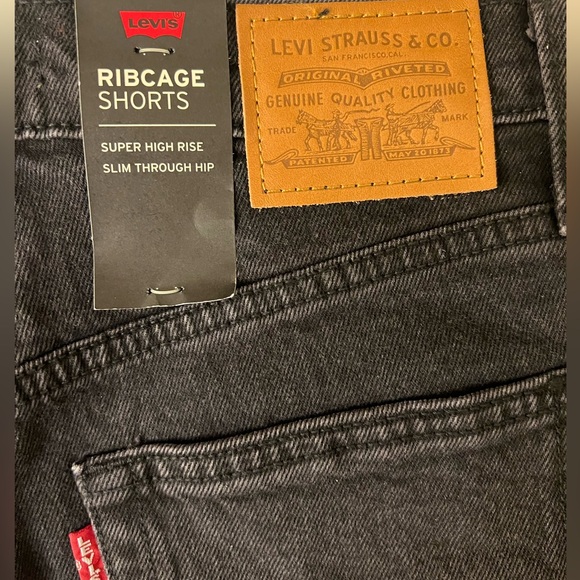 NWT extra high-rise rib-cage shorts 28 - Picture 5 of 8